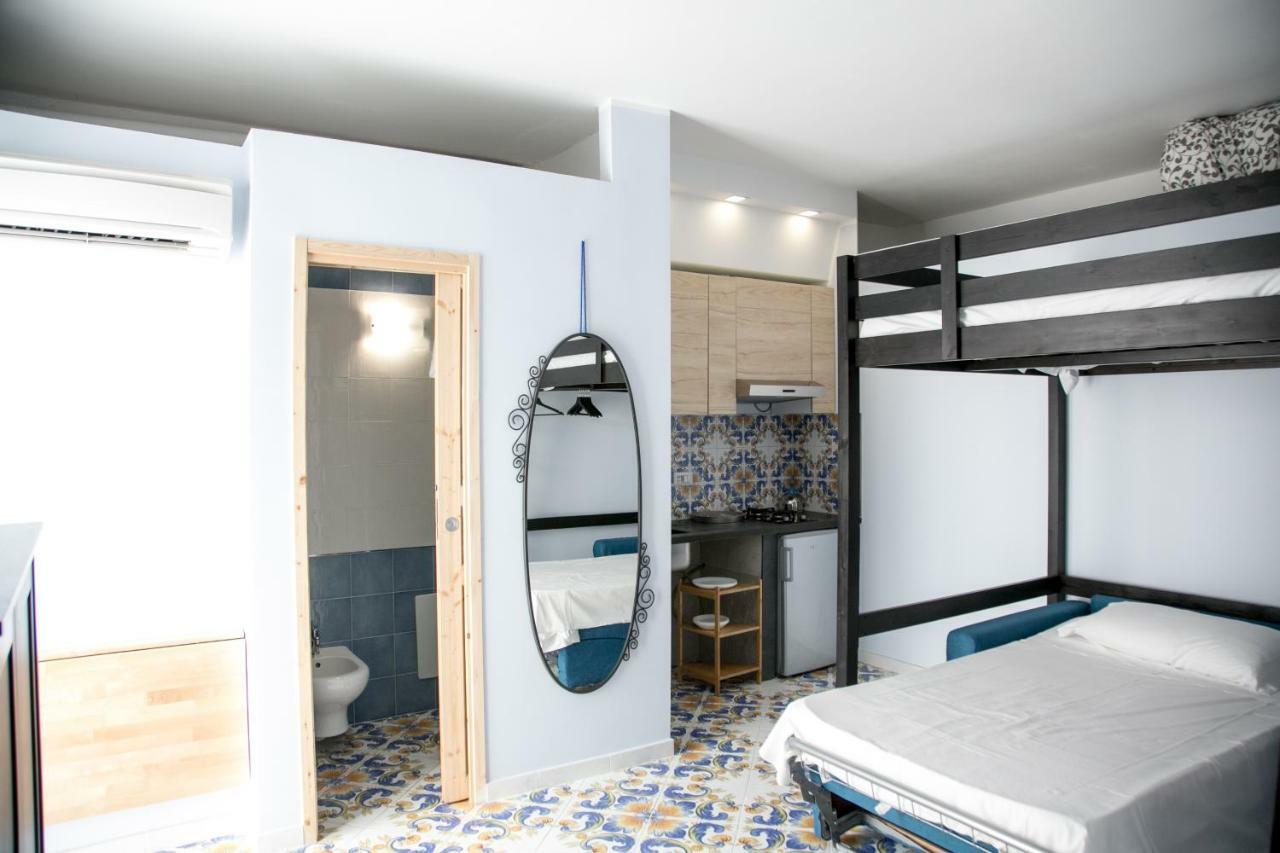 Casa Niccolo Leilighet Napoli Eksteriør bilde
